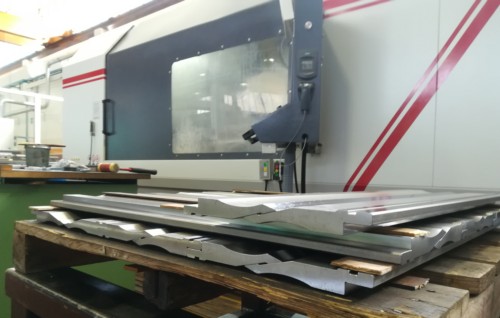 Production d'outils de presse plieuse